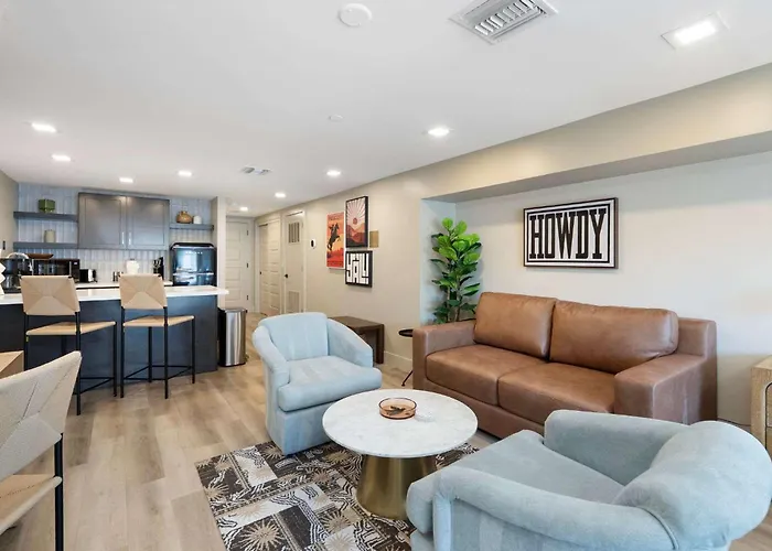 The Lux At Craftsman 4 - Walkable To Of Old Town Ferienhaus